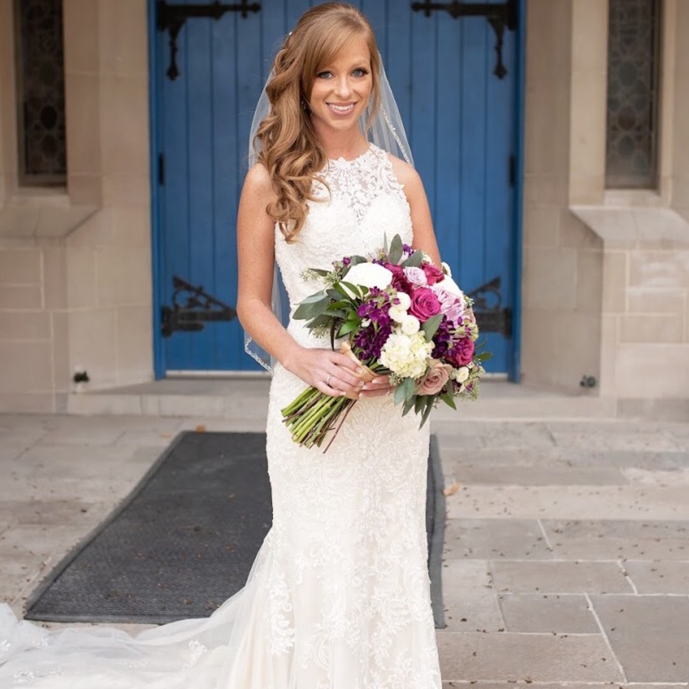 Meet your Posher, Danielle